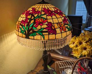 Tiffany Style Lamp 