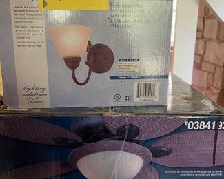 Light fixture and ceiling fan 