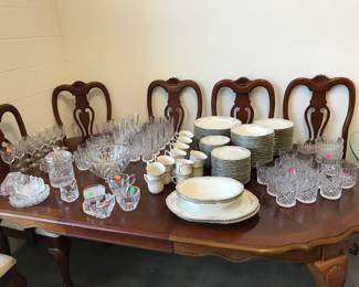 beautiful serving ware and bar ware, 16 place setting Noritake china set, crystal glasses, rocks glasses, water glasses, wine glasses