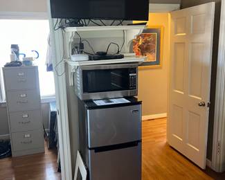 Fridge SOLD in this pic