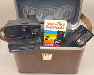 Polaroid Sonar One Step Pronto Land Camera with flash and case