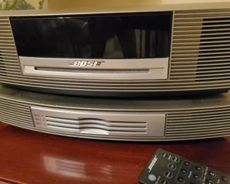 Bose table top stereo 