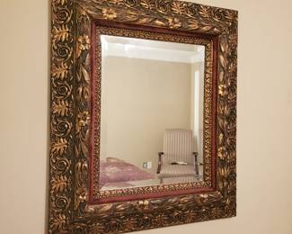 Pretty wall mirror 