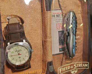 Watch and knife set, new