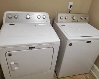 Nice washer , dryer , matching set