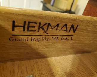 Hekman label on Foyer table 