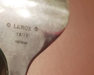 Lenox flatware set 