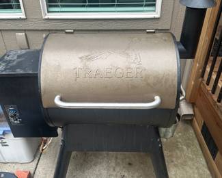 Traeger pellet grill