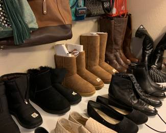 ladies shoes/boots size 10