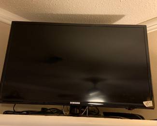 Samsung flatscreen and remote