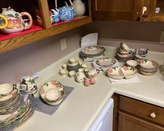 A beautiful collectors china set, can be used everyday 