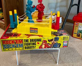 Rock Em Sock Em Robots!