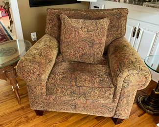 Oversized Chair (Broyhill)