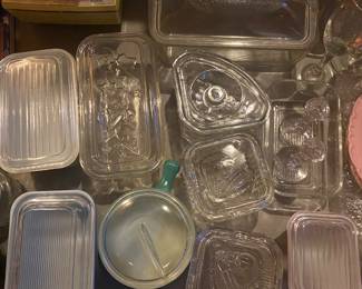 Lots of vintage glass refrigerator containers