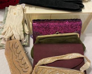 Vintage Purses, Gloves, and Hankies 