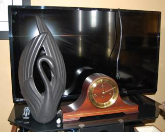 Antique Mantel Clock Flat Screen TV & Swan Statue