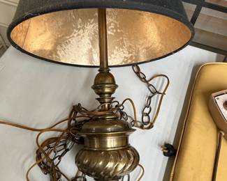 Brass swag lamp