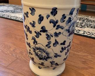 #59	Blue & White Pot -w/flower design - 9x14	 $25.00 
