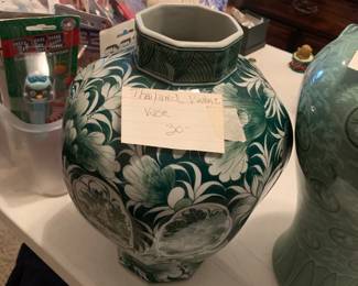 #118	Thailand vintage Vase - 13" Tall	 $30.00 

