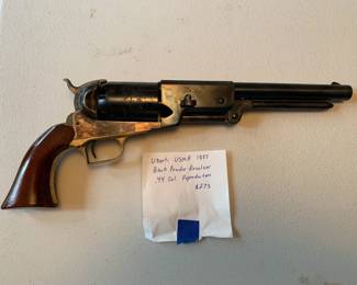 #237	Uberti USMR 1847 Black Powder Revolver .44 Cal Reproduction	 $275.00 
