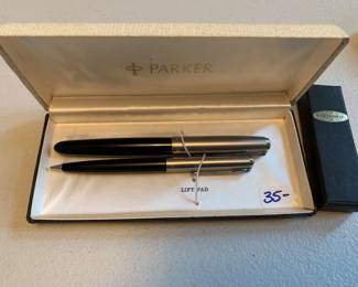 #282	Vintage Parker Roller Ball Pen and Pencil Set	 $35.00 
