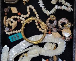 costume fashion jewelry beading pins necklace earrings broaches shell designer 