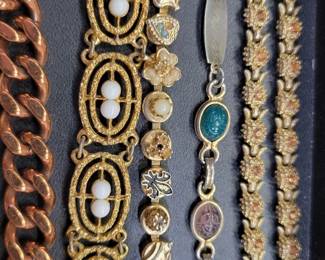 costume fashion jewelry beading pins necklace earrings broaches shell designer 