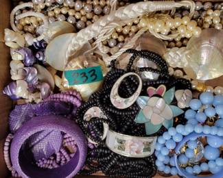 costume fashion jewelry beading pins necklace earrings broaches shell designer 