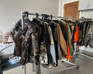 XL Hunting clothes by Kuiu, Cabelas, Beretta