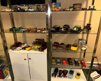 Huge collection of model cars including die cast
