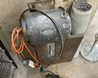 (CM) vintage Power King Table Saw    