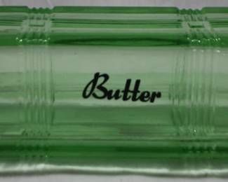 7185 - Green Glass Butter Dish 6.5x3.5x2

