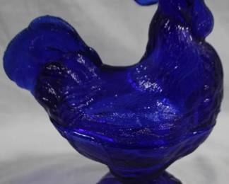 7232 - Blue Glass Rooster 9x7x4
