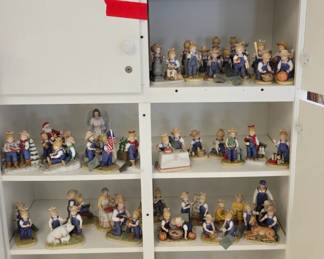 Huge collection of Denim Days Figurines