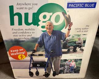 Hugo Portable walker w Seat