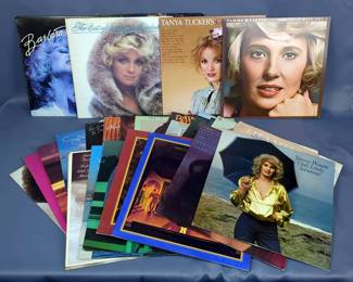 Country And Western LP Record Albums Including The Cole Miners Daughter Sound Track, Emmy Lou Harris, Tammy Wynette, Barbara Mandrell, Tanya Tucker, Reba And More, Total Qty 26