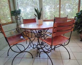 Charleston Forge Leather / Iron Casual Dining Set
