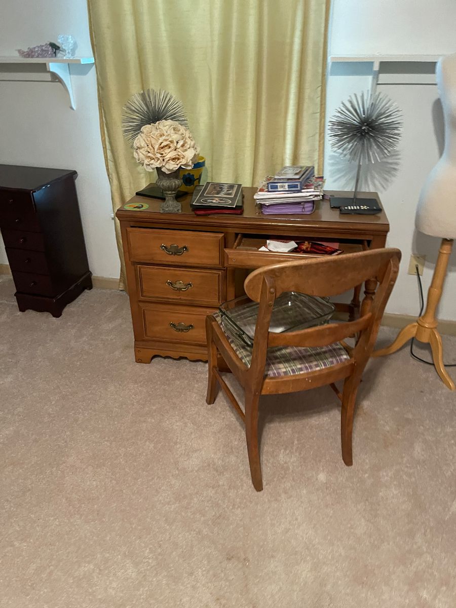 collierville estate sale furniture Monday... starts on 5/4/2024