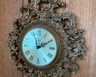 VTG Arabesque Burwood Decorative Wall Clock Ornate Gold Plastic Hollywood Regency