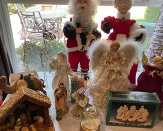 animated Mr and Mrs Claus, nativity scene, ceramic camel 