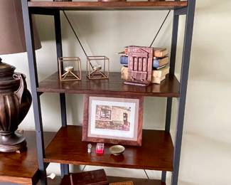 wood boxes, crown decor