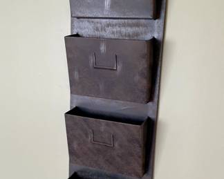 metal hanging file holder