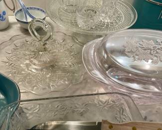 Wexford cake stand, tidbit tray, Arthur Court small lidded jar with rooster lid, Star of David cruet