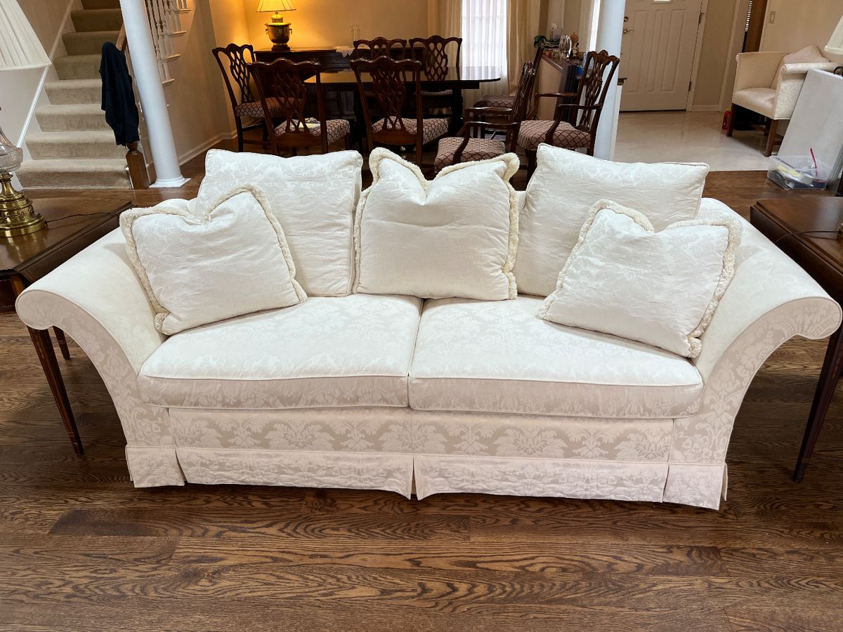 Baker Furniture upholstered 86"W sofa 