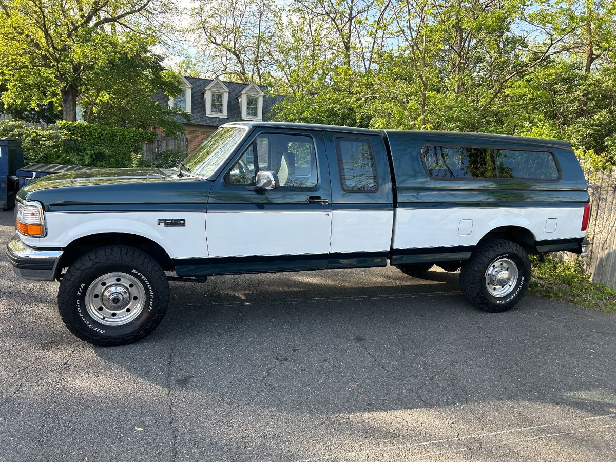 1997 ford f250  4WD