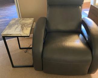 Nice Electric Recliner And Side Table