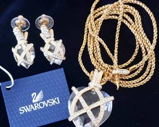 Swarovski crystal wrapped heart necklace & earrings set