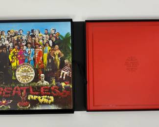 Beatles "Sgt Pepper's Lonely Heart's Club Band" Special Edition Box Set