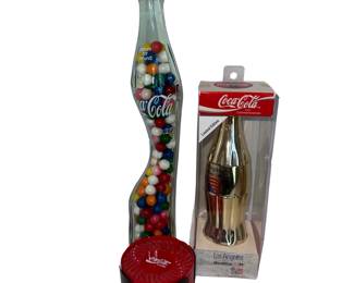 Coca-Cola Collectibles Coke Stretched Bottle Plastic Coaster Set Gold World Cup Bottle 1994