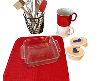 Kitchen Utensils Wood Red Corning Cup Glass Bakeware